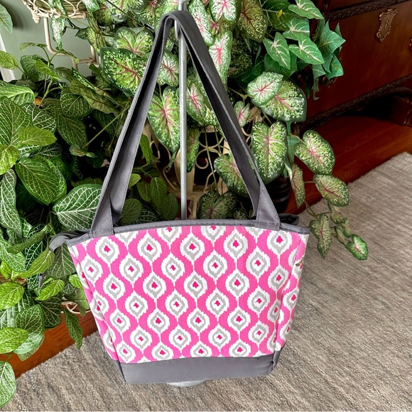 Fit & Fresh Pink Teardrop Ikat insulated Lunch Bag - Picture 3 of 16